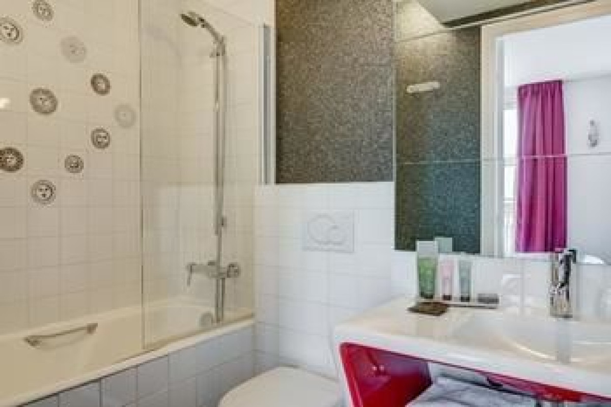 JOYCE HOTEL ASTOTEL