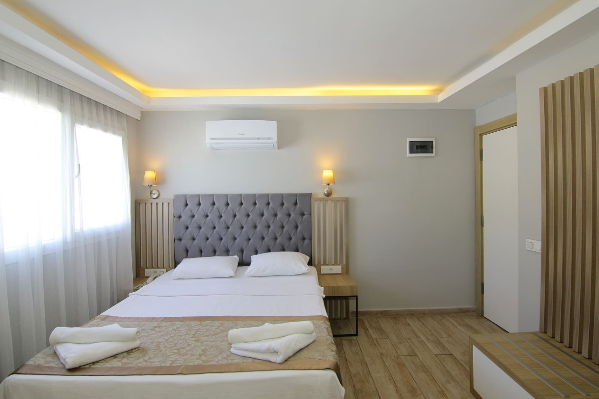 Hotel Bleu Nuit
