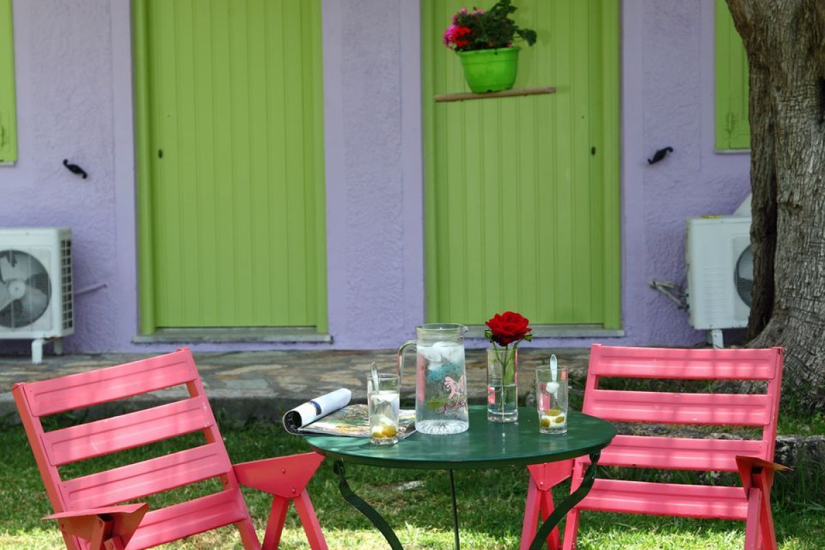 Summer House Louisa