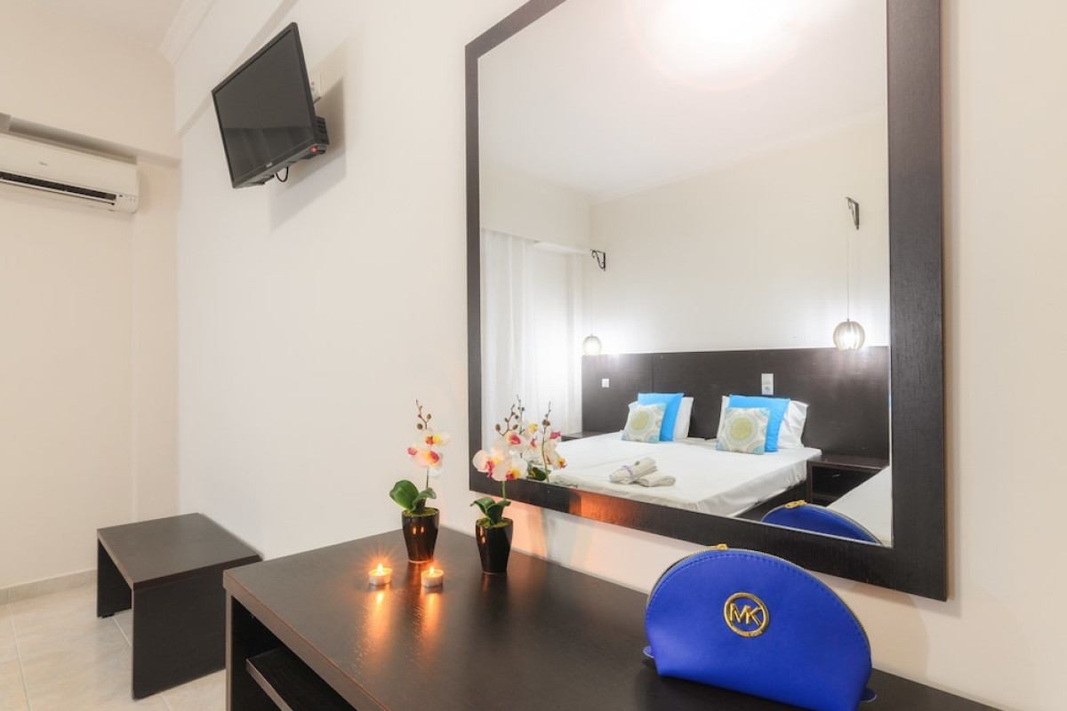 MOURIA STUDIOS APARTMENTS