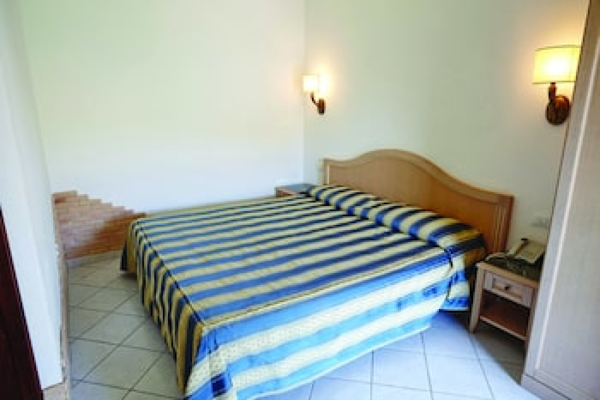 HOTEL CALA MIRTO