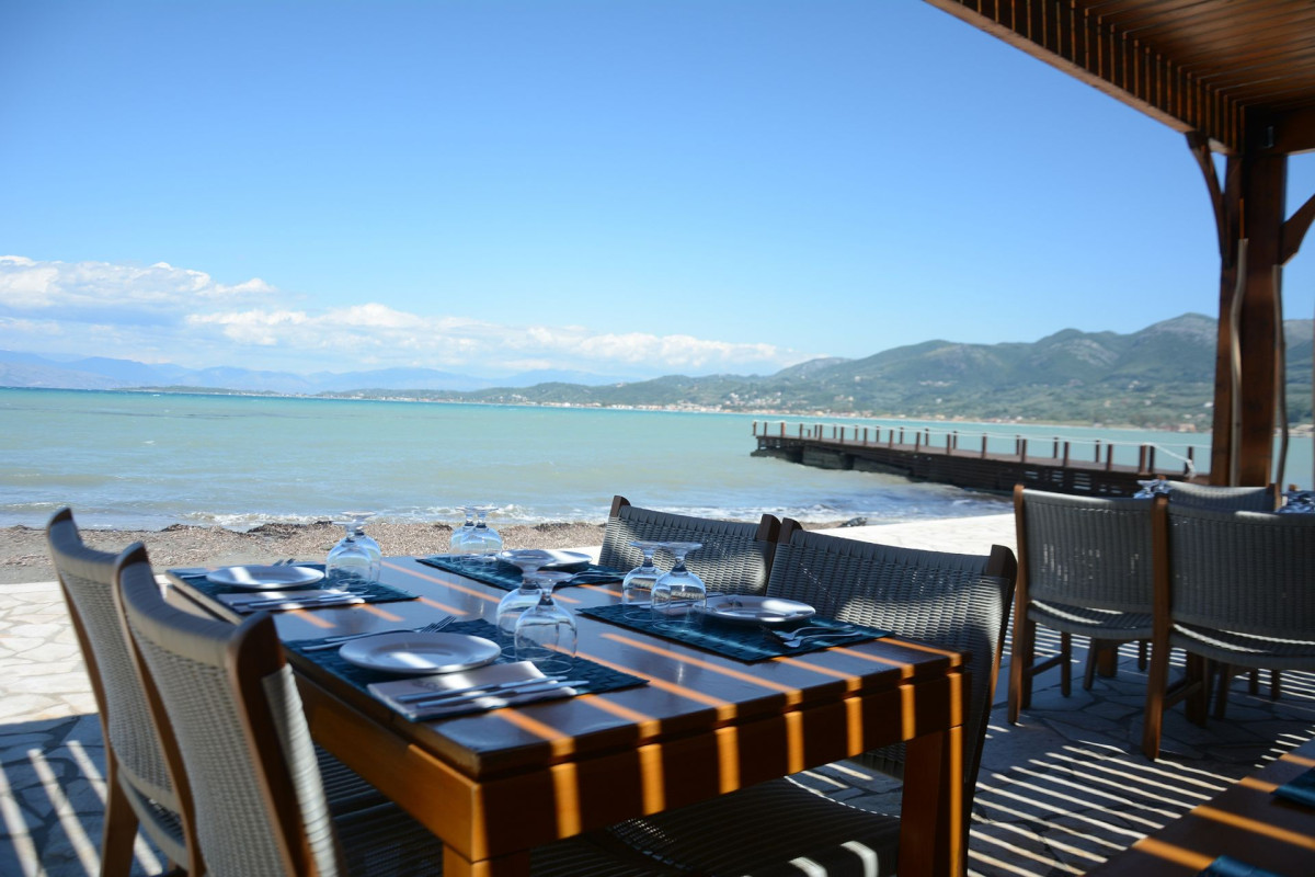 Roda Beach Resort  Spa