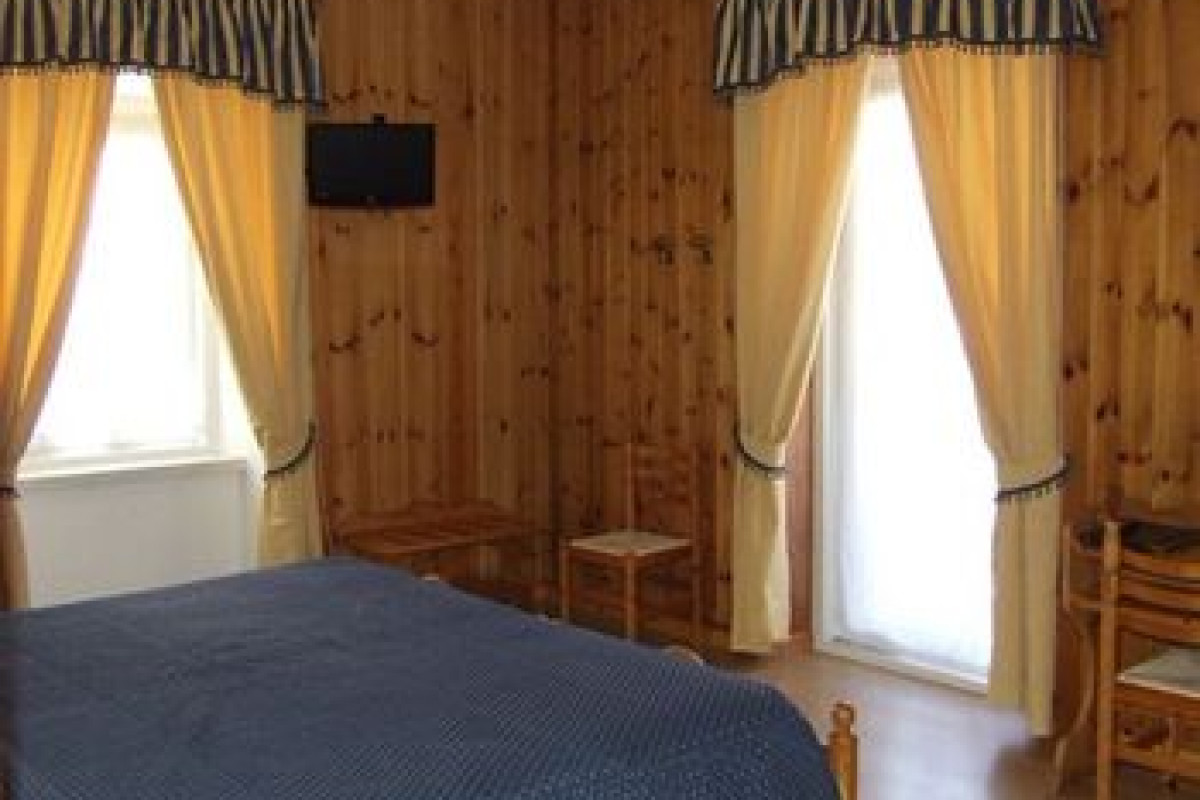 HOTEL AQUILA