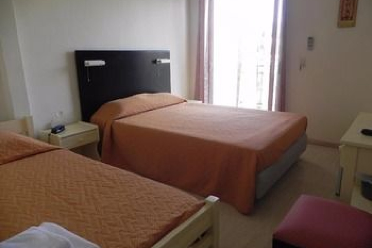 PRIMAVERA HOTEL