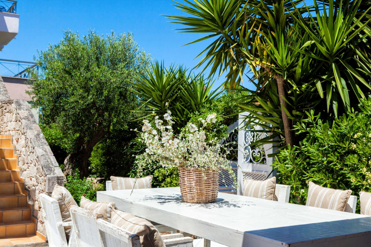 Hesperides Hotel