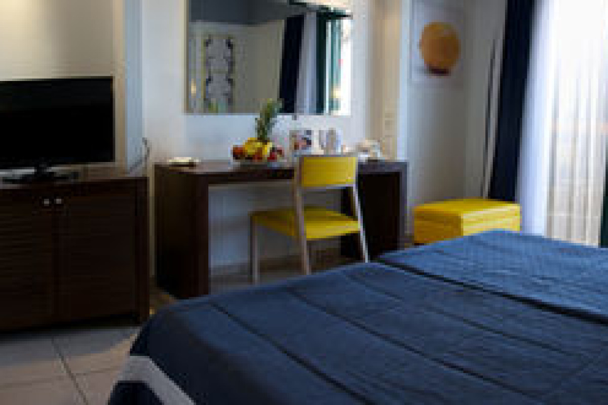 APOSTOLATA ISLAND RESORT AND SPA