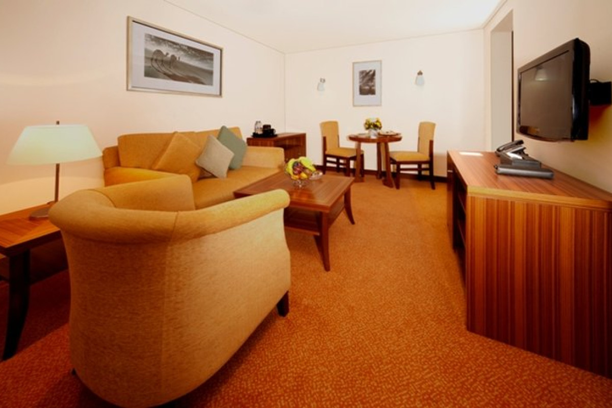 CITY SEASONS AL HAMRA HOTEL