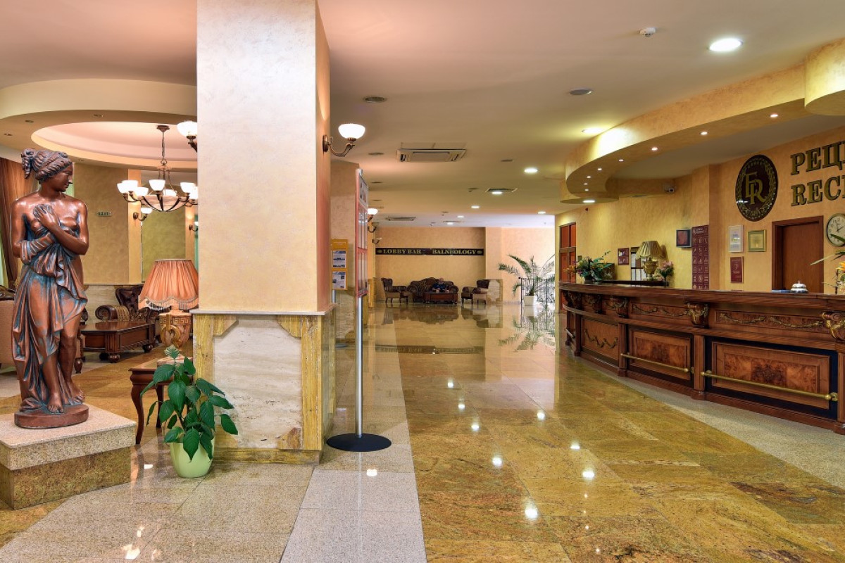 Estreya Residence (St.Constantin:E) 4*