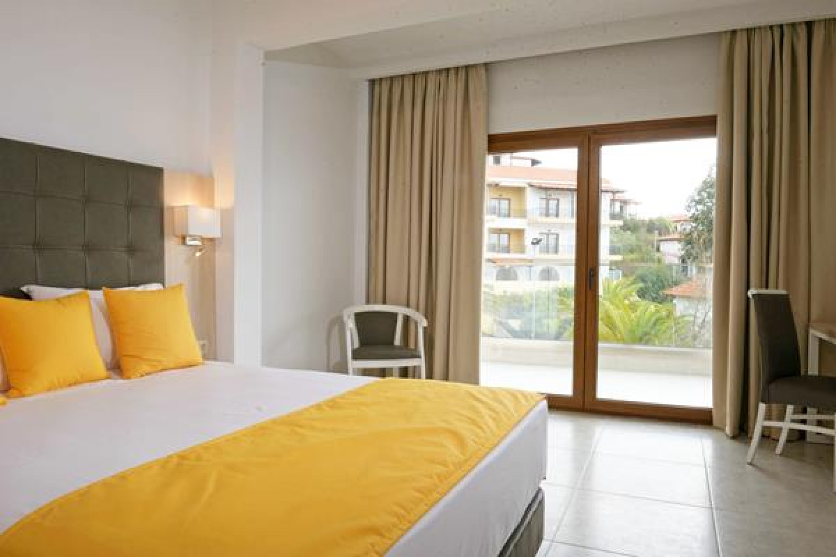 Aristoteles Holiday Resort  Spa