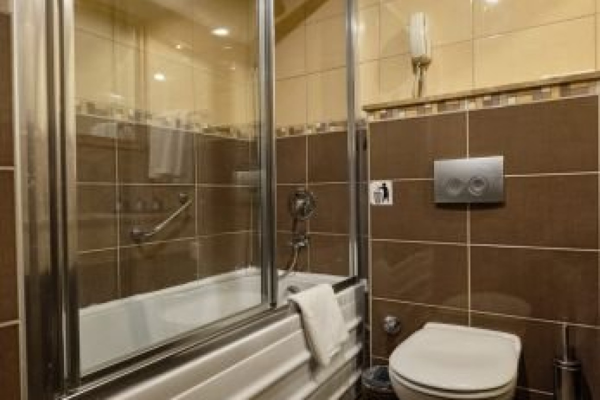 CLUB HOTEL SERA