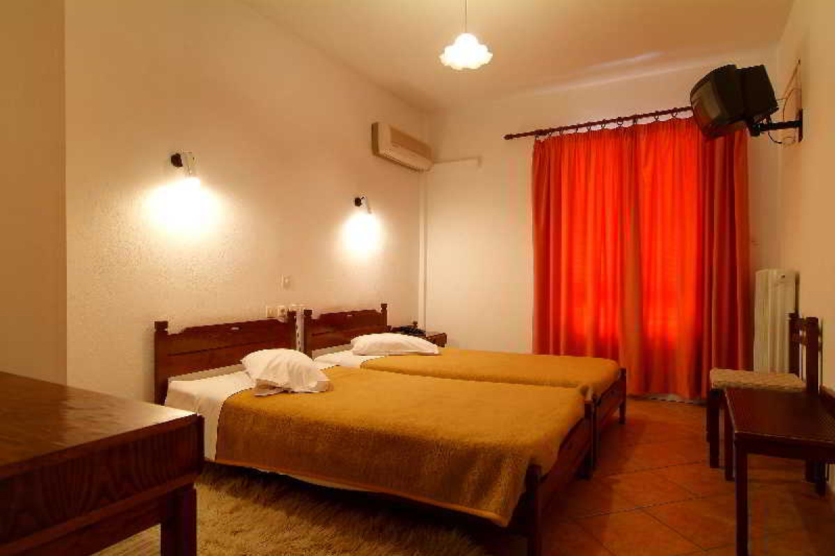 ORFEAS HOTEL