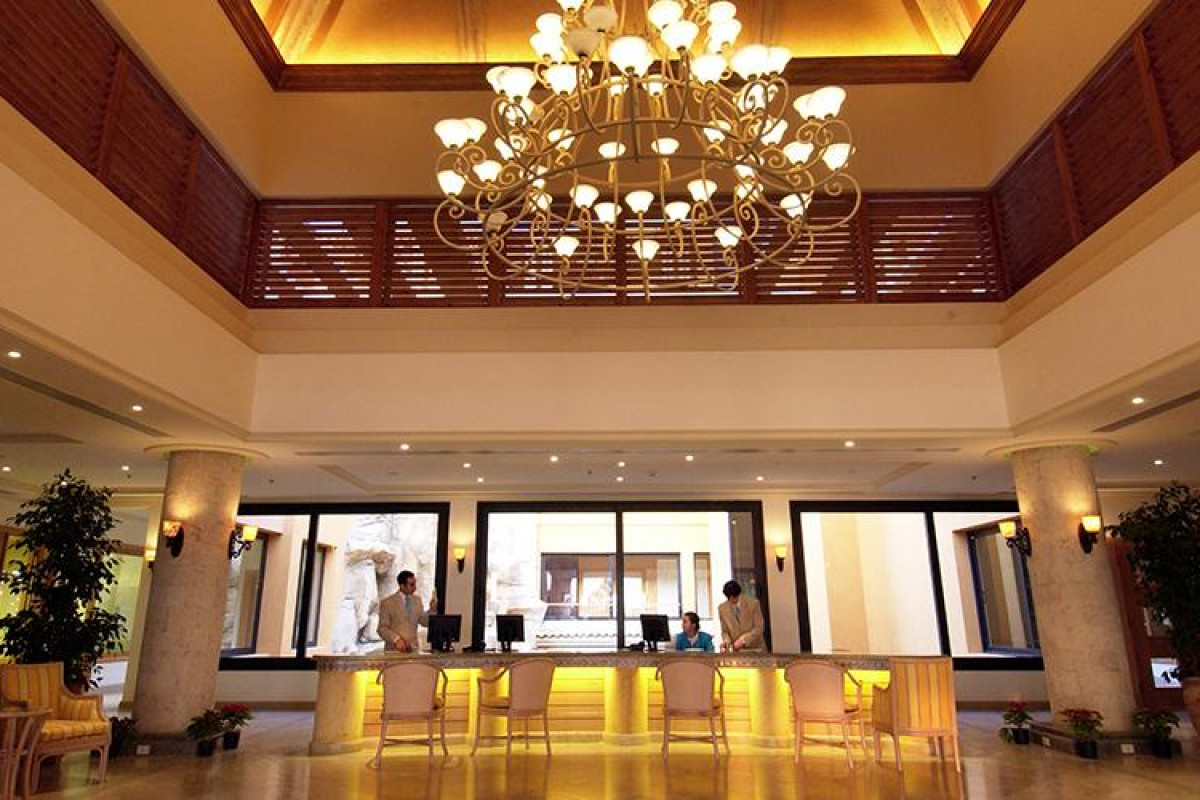 THE CASCADES GOLF RESORT & SPA