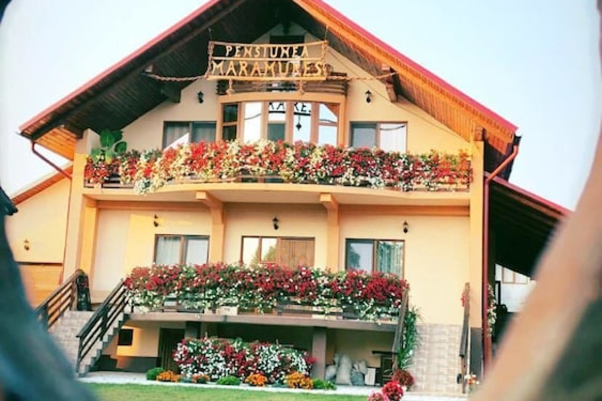 PENSIUNA MARAMURES-HOTENI