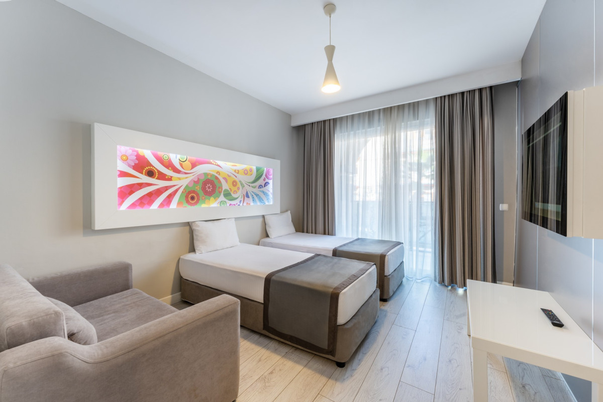Dosinia Luxury