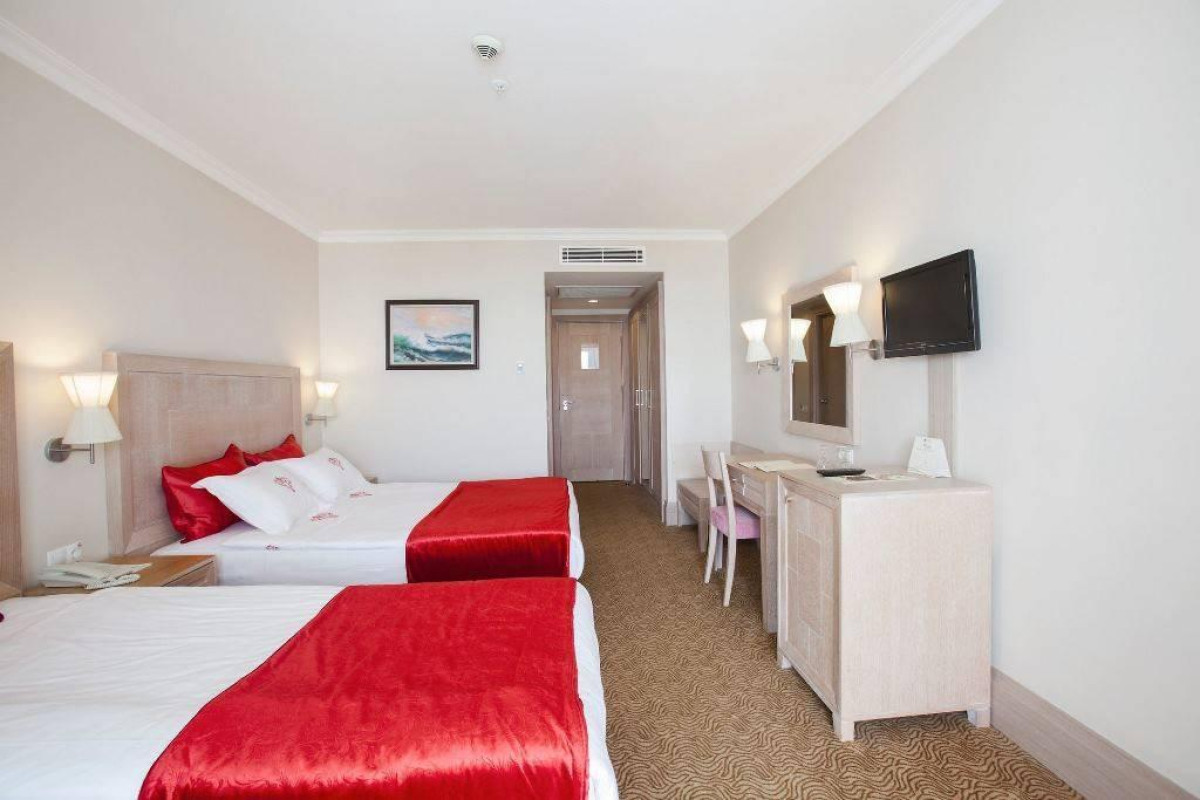 ORANGE COUNTY RESORT HOTEL BELEK