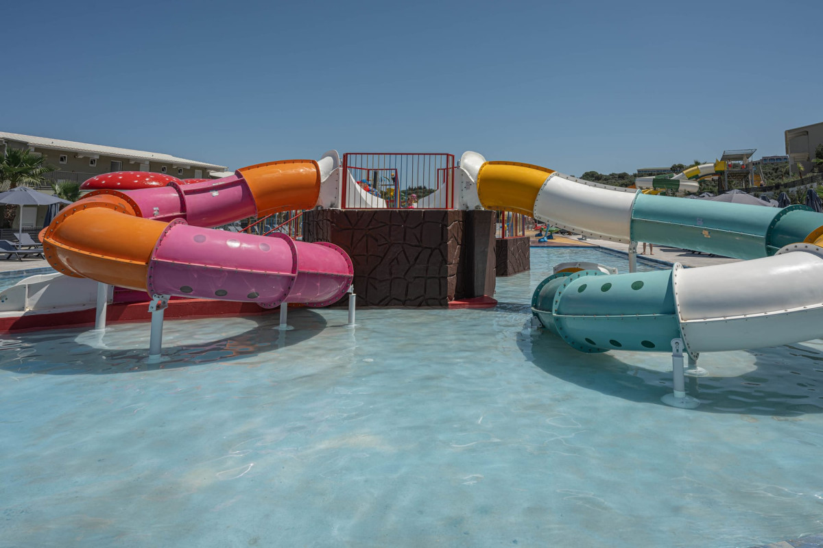 CARETTA PARADISE HOTEL AND WATERPARK TRAGAKI