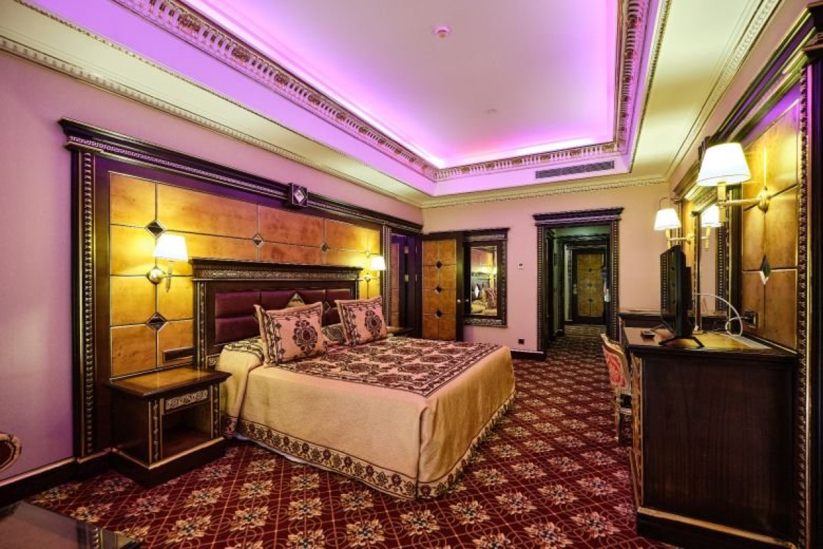 CLUB HOTEL SERA