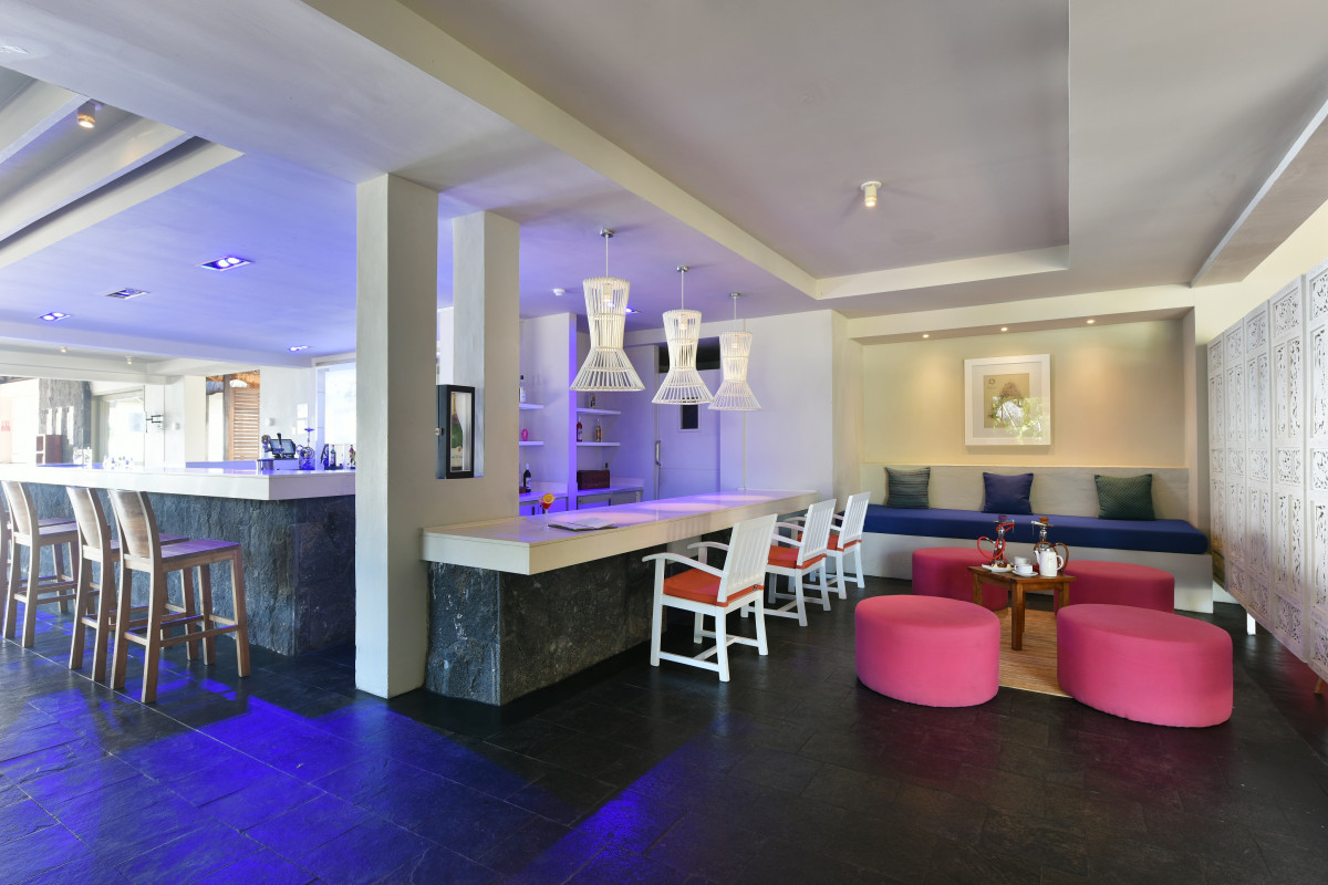 SOLANA BEACH - ADULTS ONLY