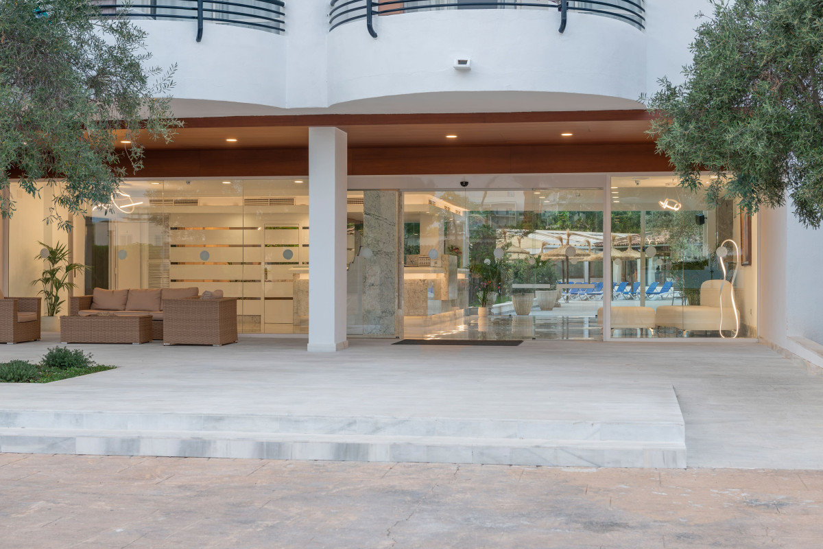 Aparthotel Alcudia Beach