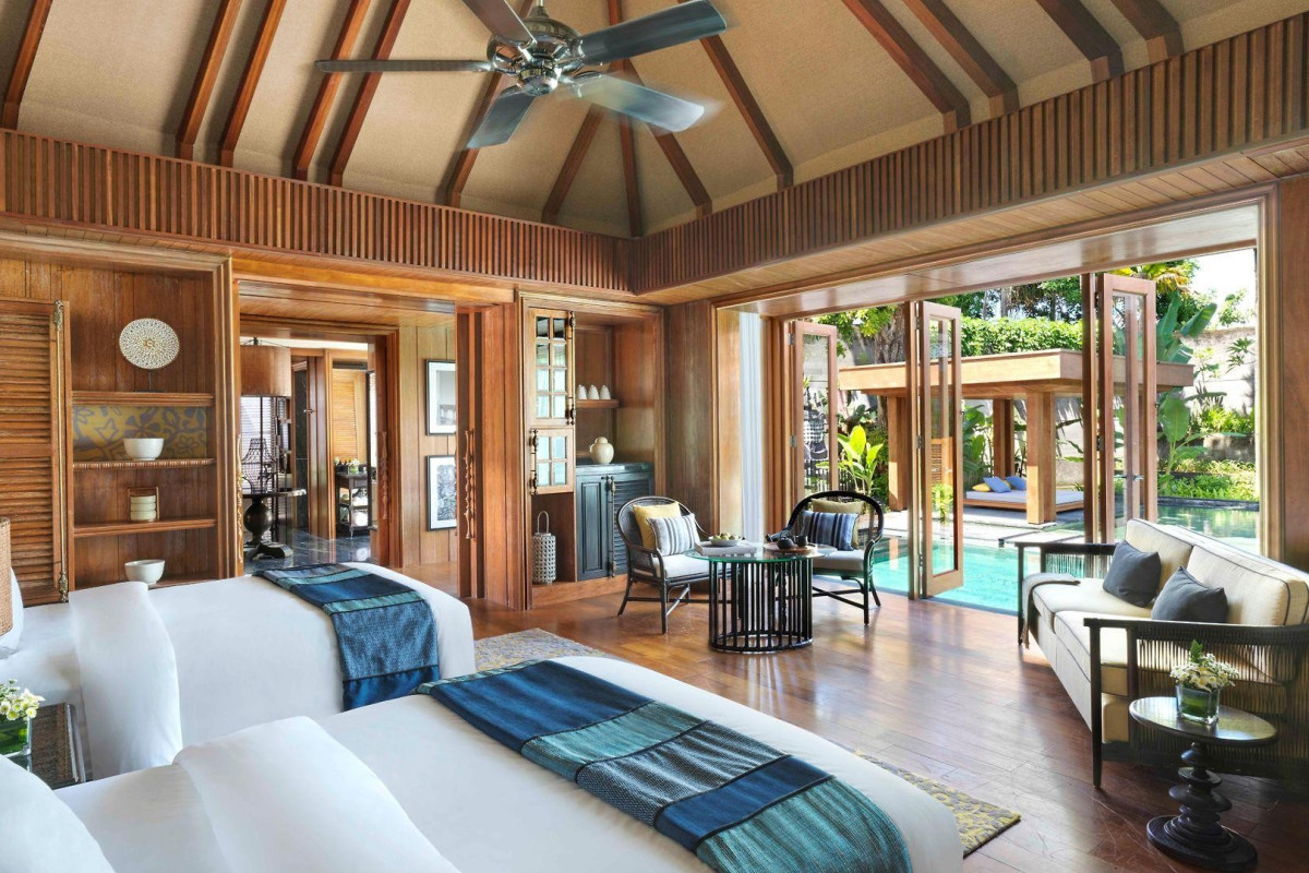 Indigo Bali Seminyak beach
