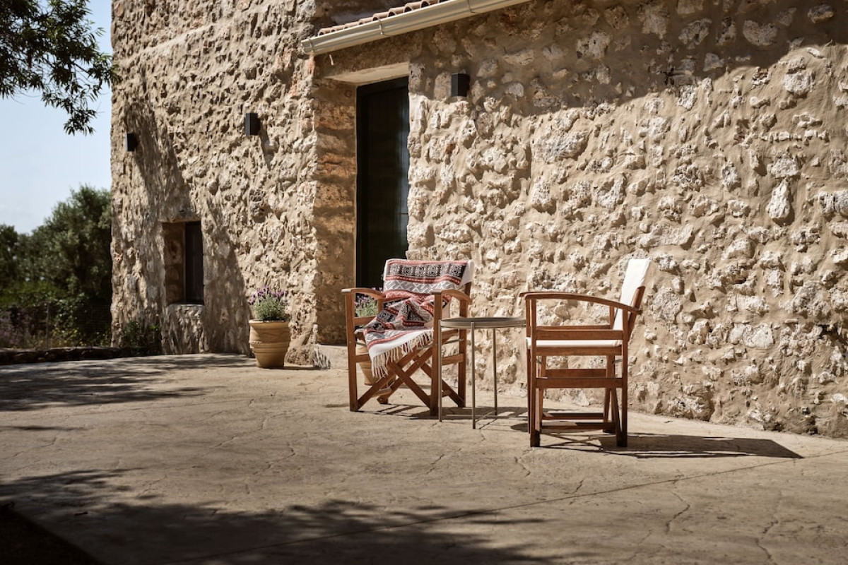 DOUNIAS VILLAGE HOME