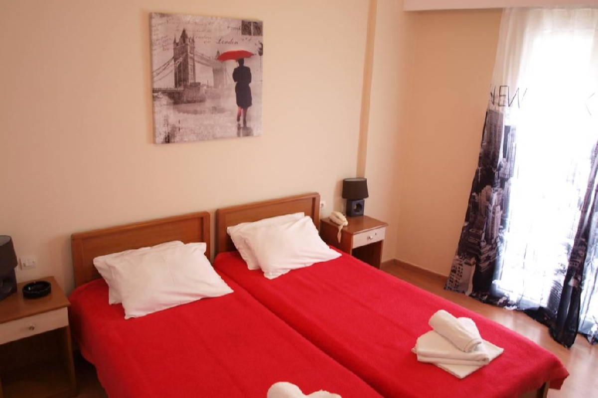 EFSTRATIOS HOTEL