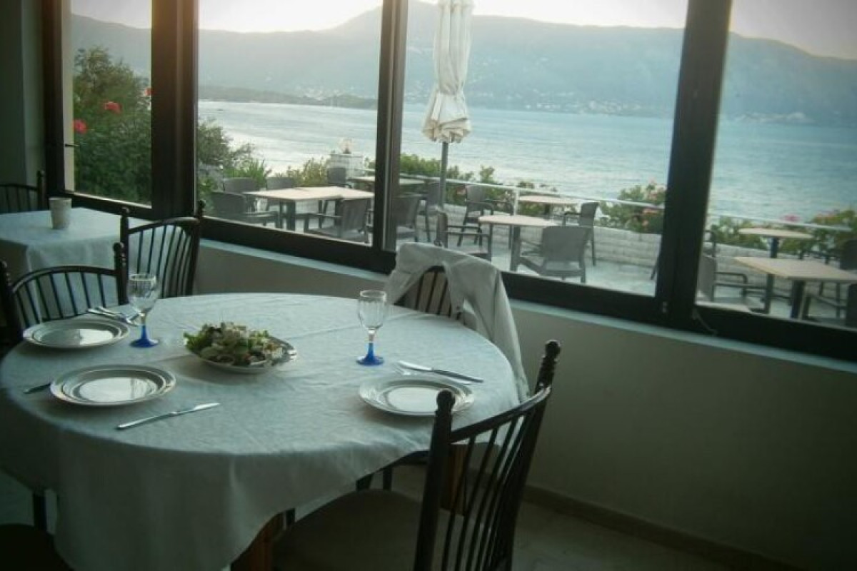 Dimitra Apartments