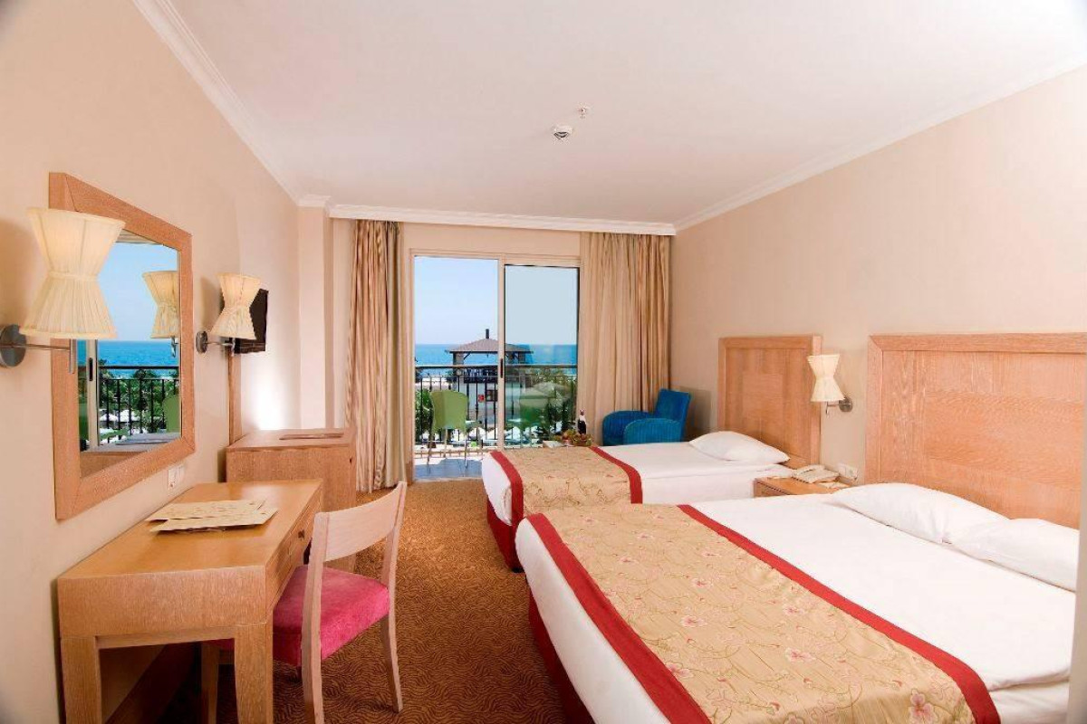 ORANGE COUNTY RESORT HOTEL BELEK