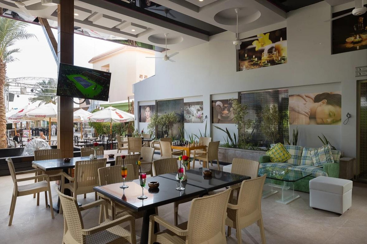 ELYSEES HOTEL