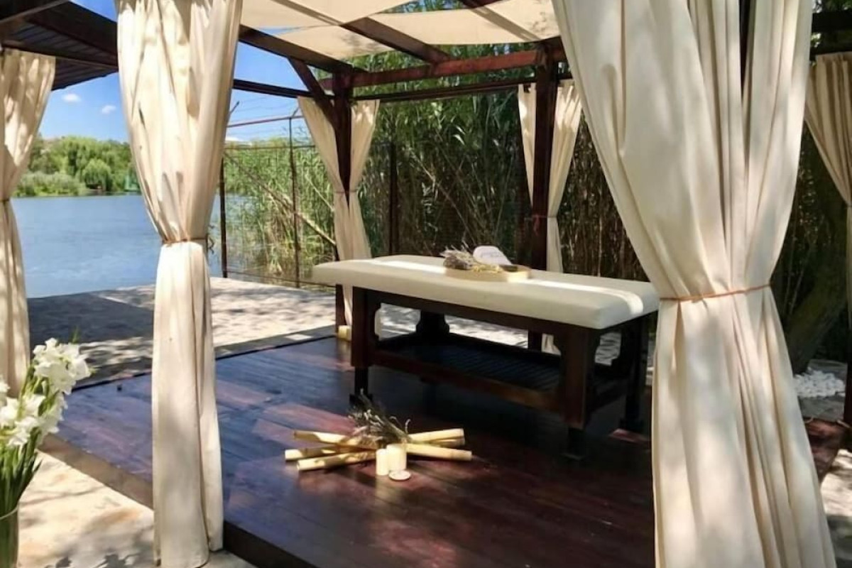 COUNTRY SPA RETREAT