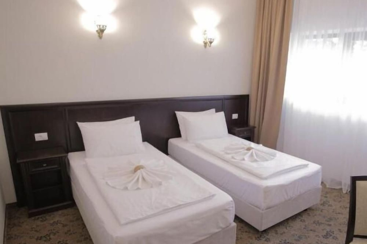 REDIU HOTEL AND RESTAURANT