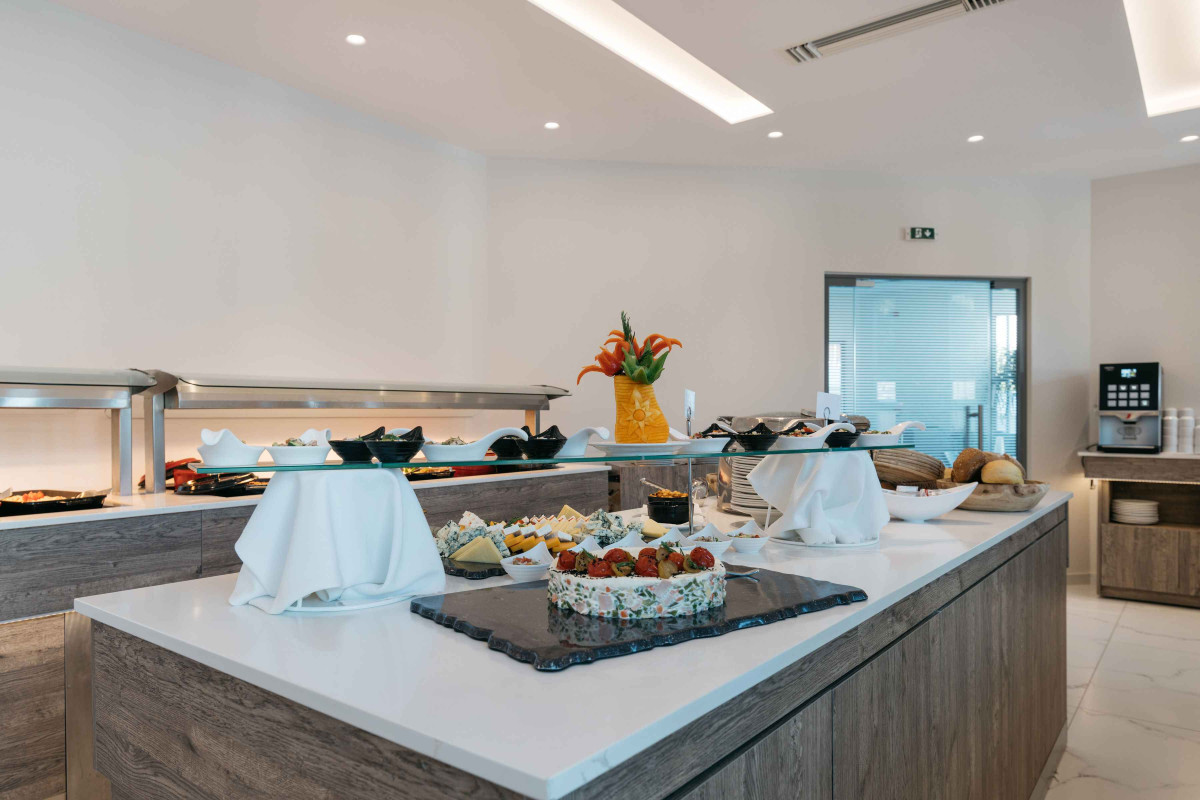 Tesoro Hotel (Zakynthos)