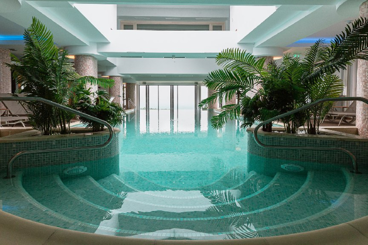 HOTEL CASTELNOR