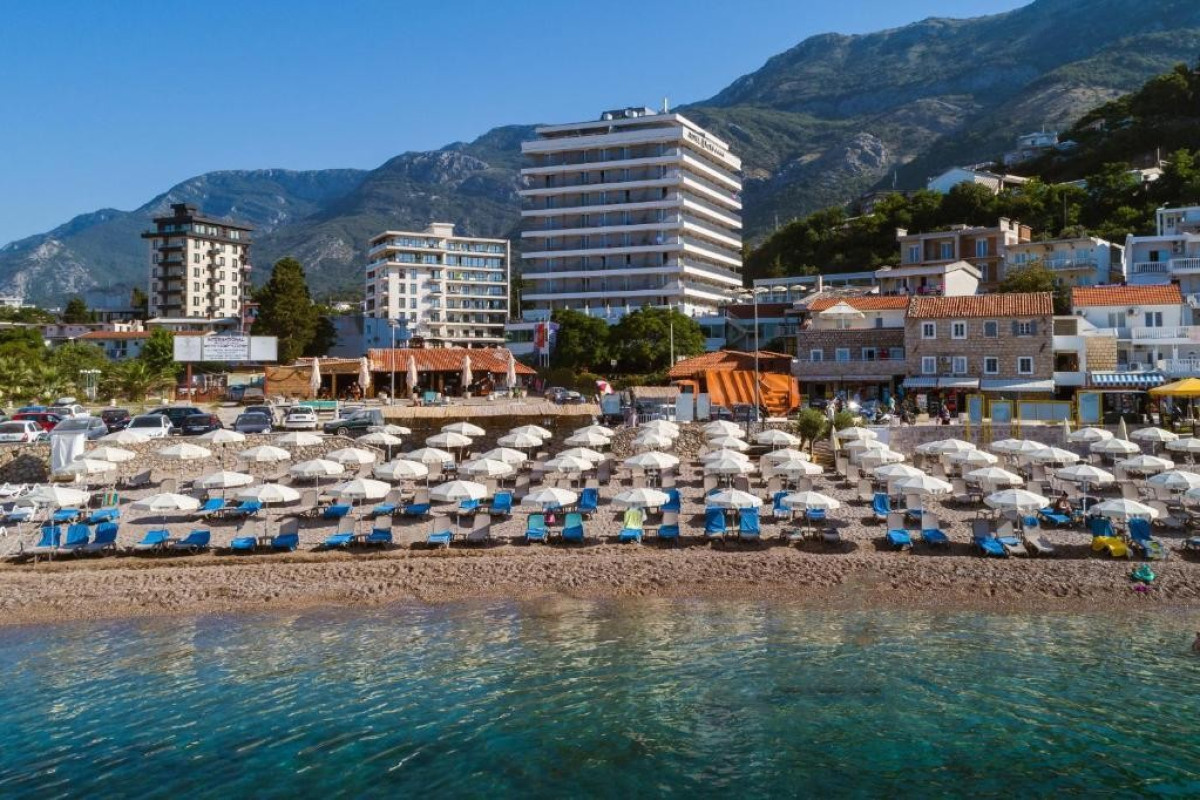 Hotel Sato