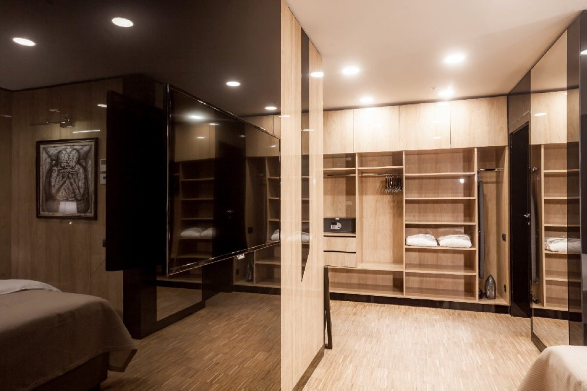 HOTEL PLATINIA