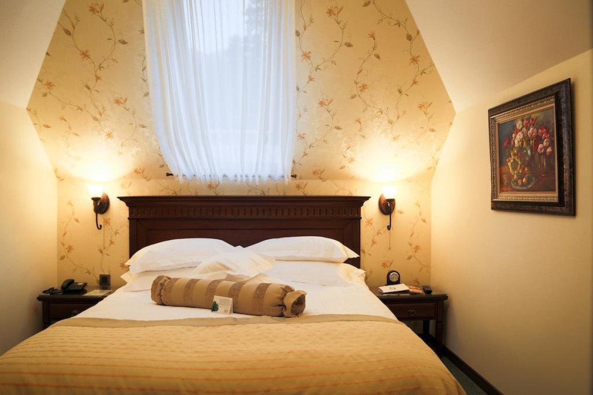 HOTEL FOISORUL CU FLORI