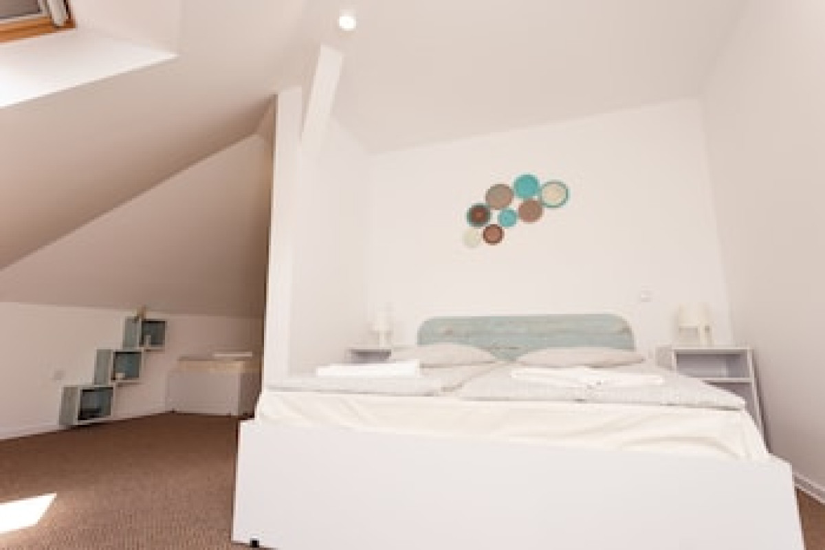 CSIKI HOTEL