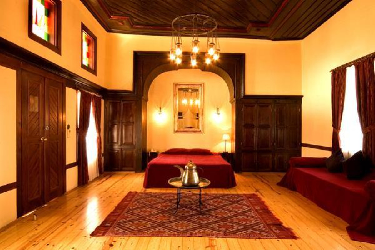 ALP PASA HOTEL