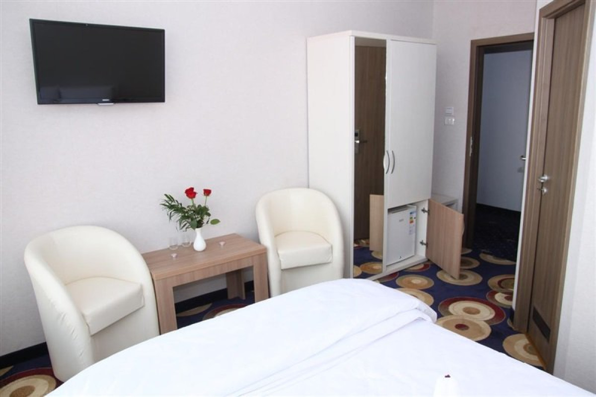 Bella Marina Hotel Plutitor..