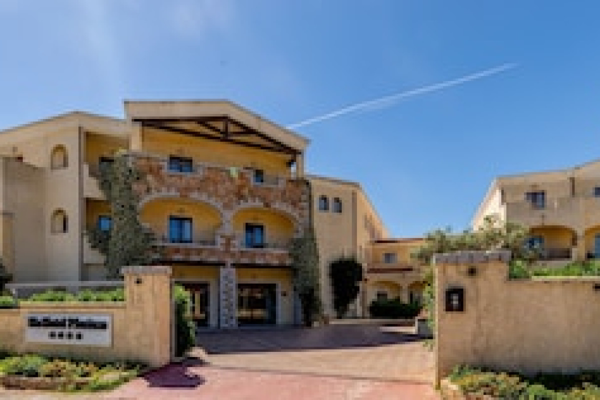 BLU HOTEL MORISCO VILLAGE