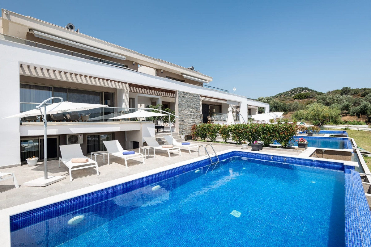 Afisia Villas