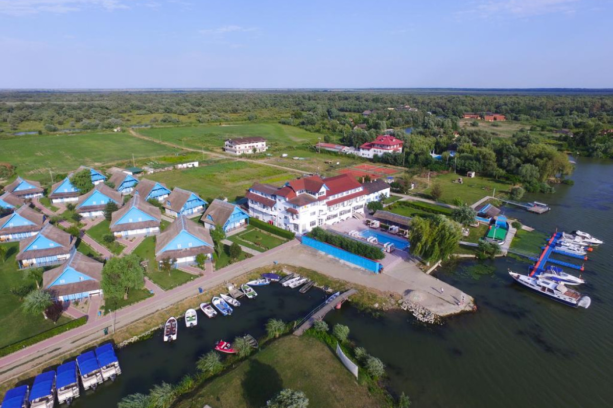 CORMORAN RESORT