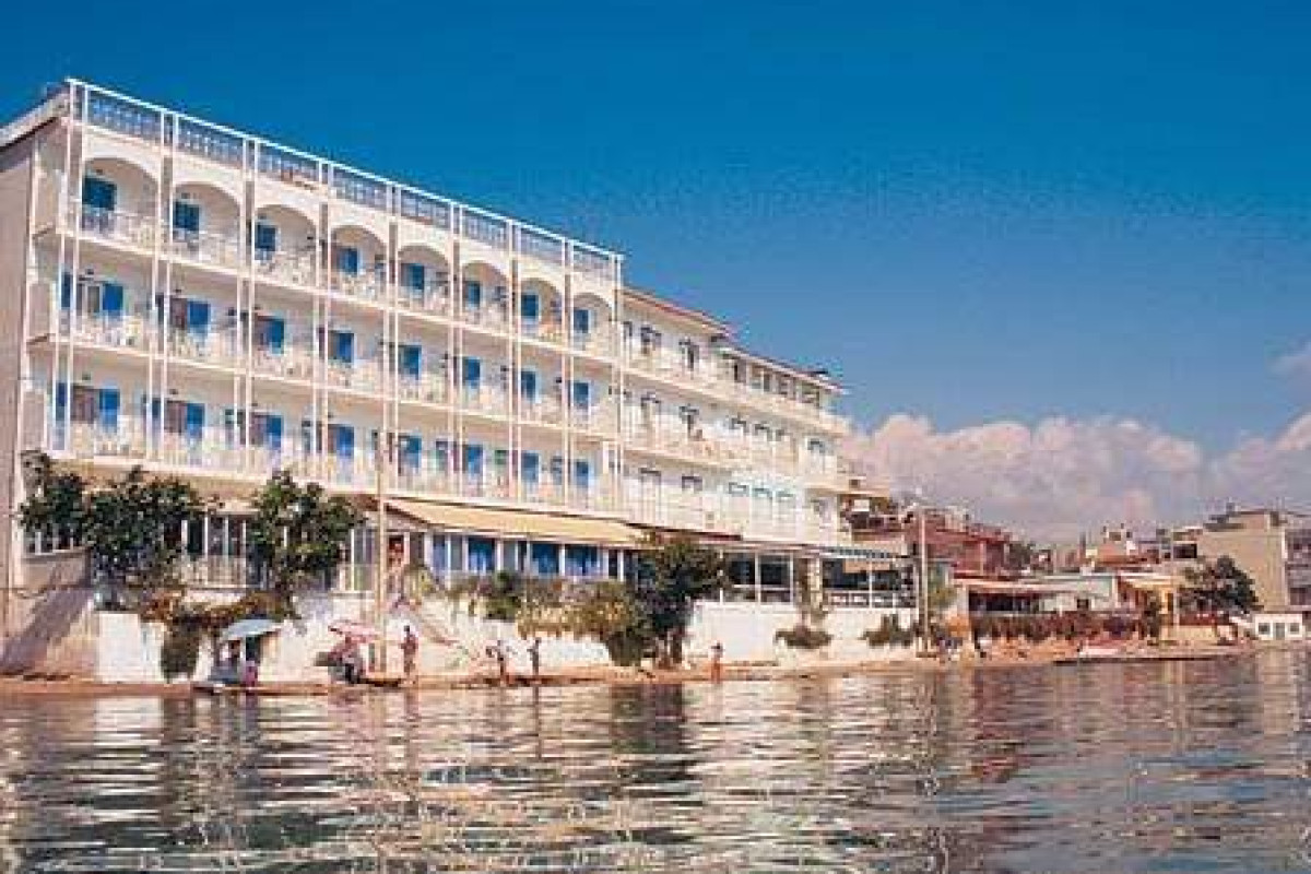 Tolo Hotel (Tolo)