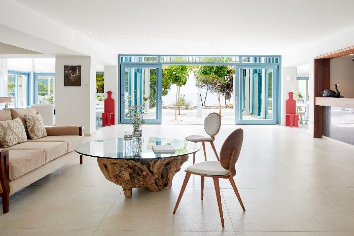 Elivi Skiathos (Koukounaries)
