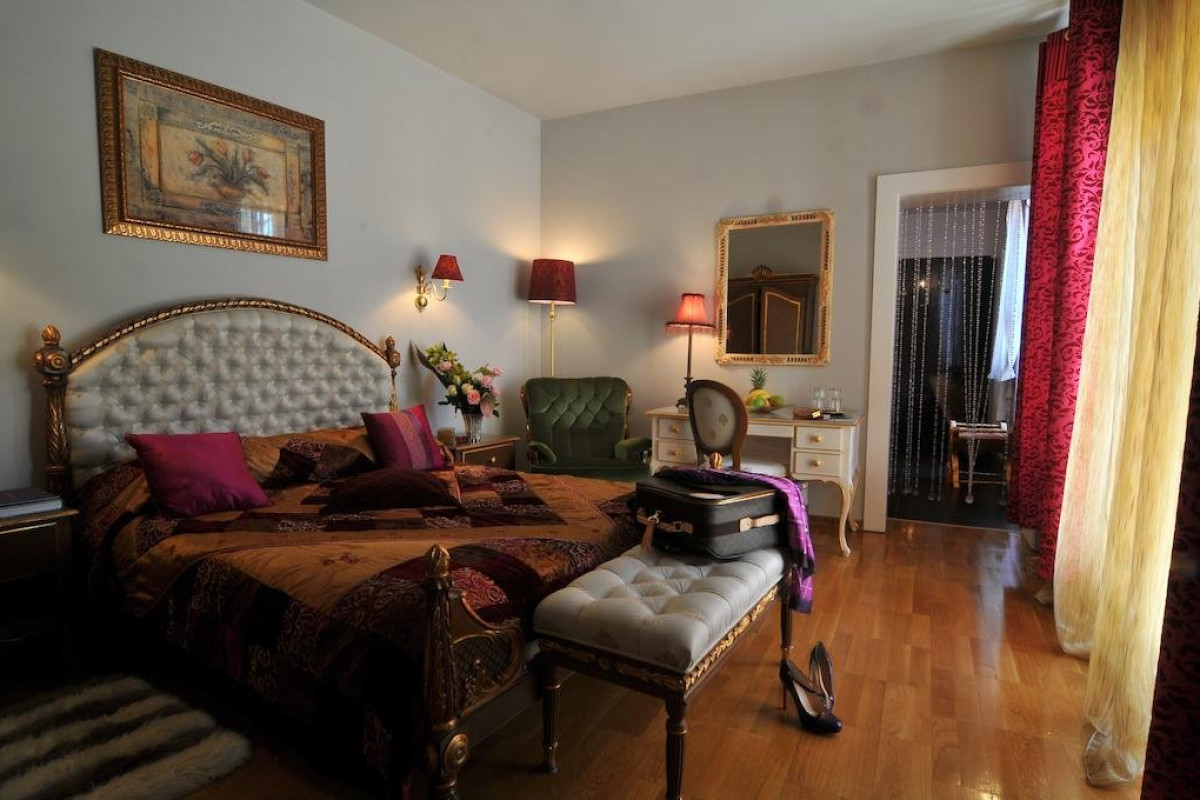VILLA VENUS.