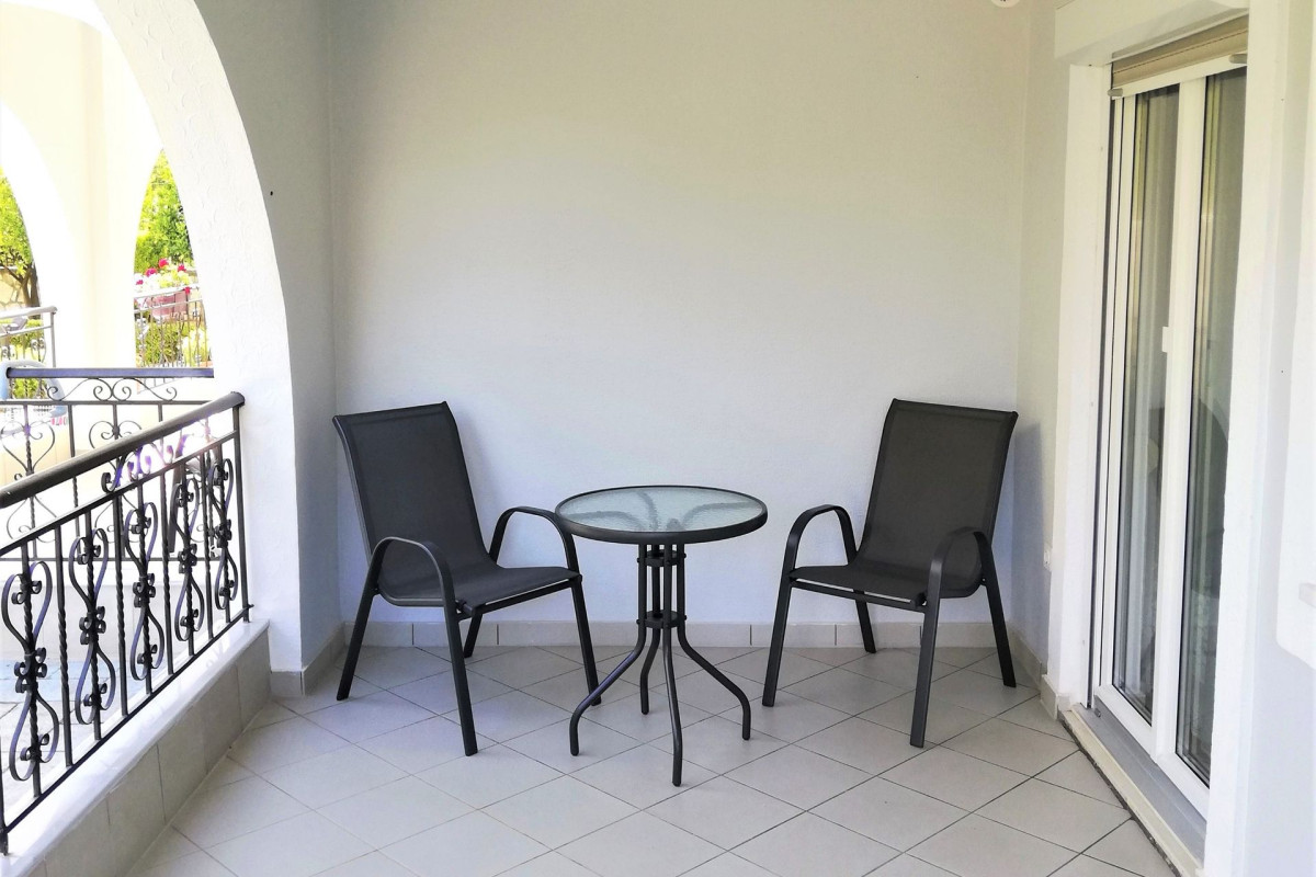 Delphin Rooms Sivota