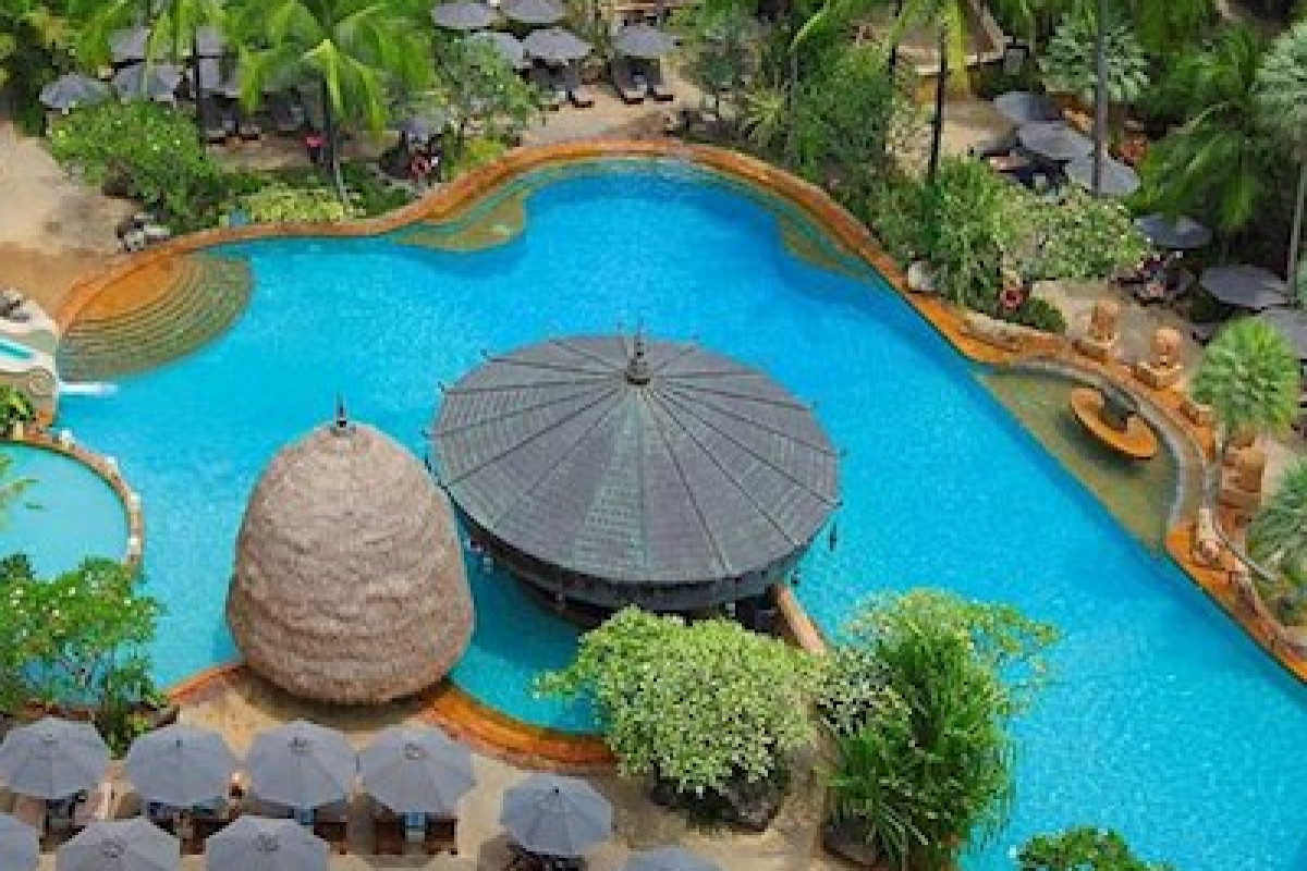 PARADOX RESORT PHUKET (COTTAGE)