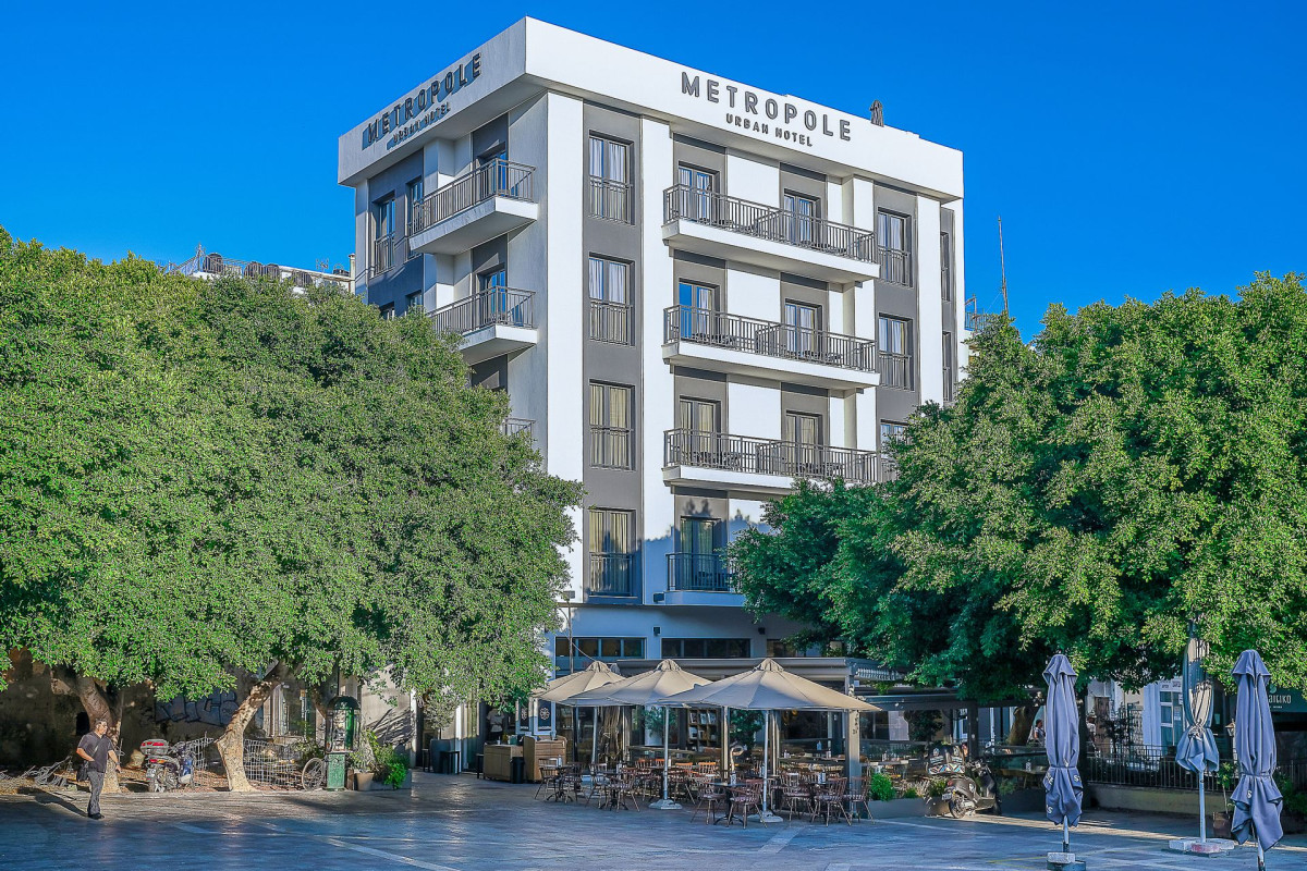 Metropole Urban Hotel