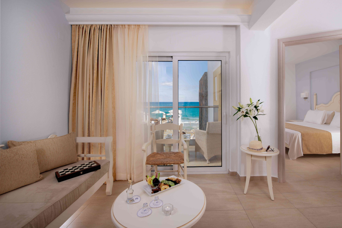 ALEXANDER BEACH HOTEL and VILLAGE