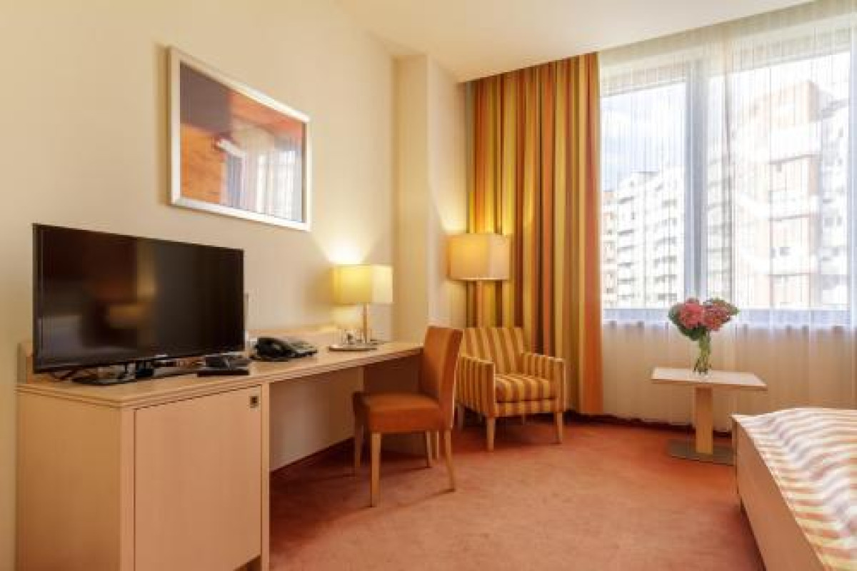 HOTEL ROGGE.